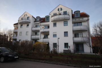 RESERVIERT! 2-Zimmer-Wohnung mit EBK, Balkon und TG- Stellplatz - in Kempten St.Mang
