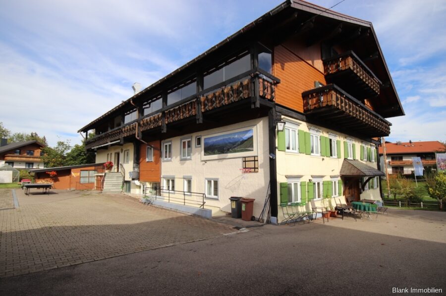 Still. Weite. Natur. – Ihre Pension der besonderen Art - Durchfahrt Haus