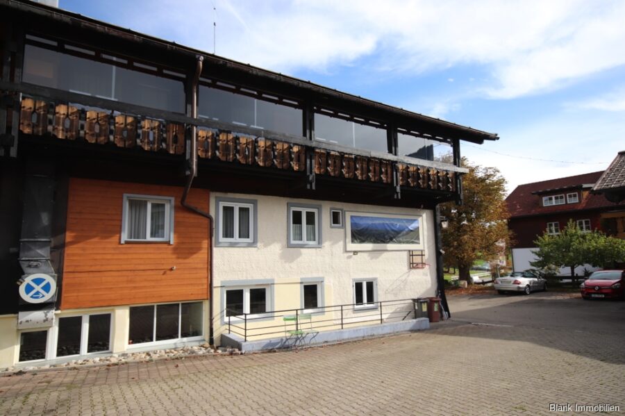 Still. Weite. Natur. – Ihre Pension der besonderen Art - Westansicht