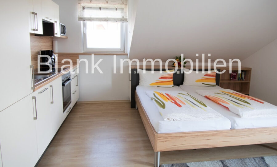 Appartment mit Einbaumöbeln, Balkon mit Bergblick und Stellplatz - in Probstried - Küche